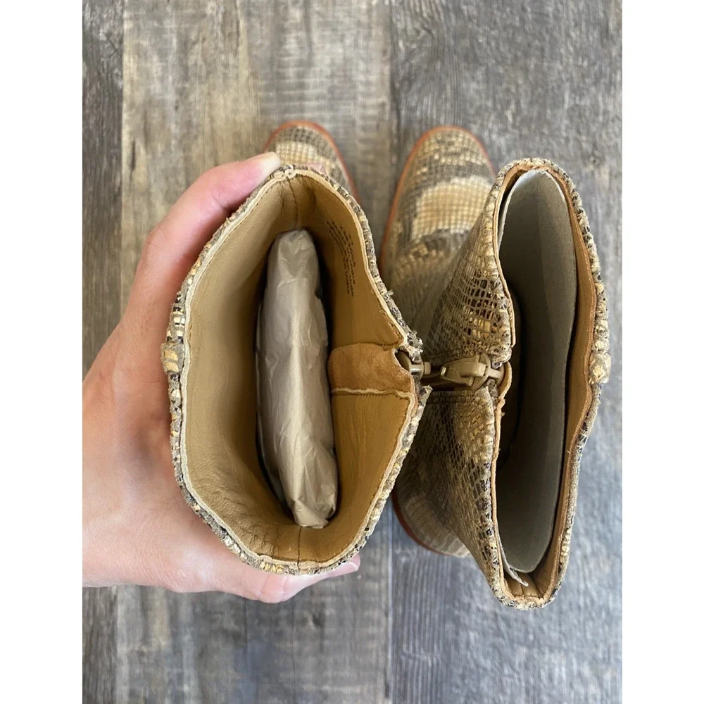 Free People Boots EU Size 37 US 6.5 Barclay Leather Snake Western Ankle Booties